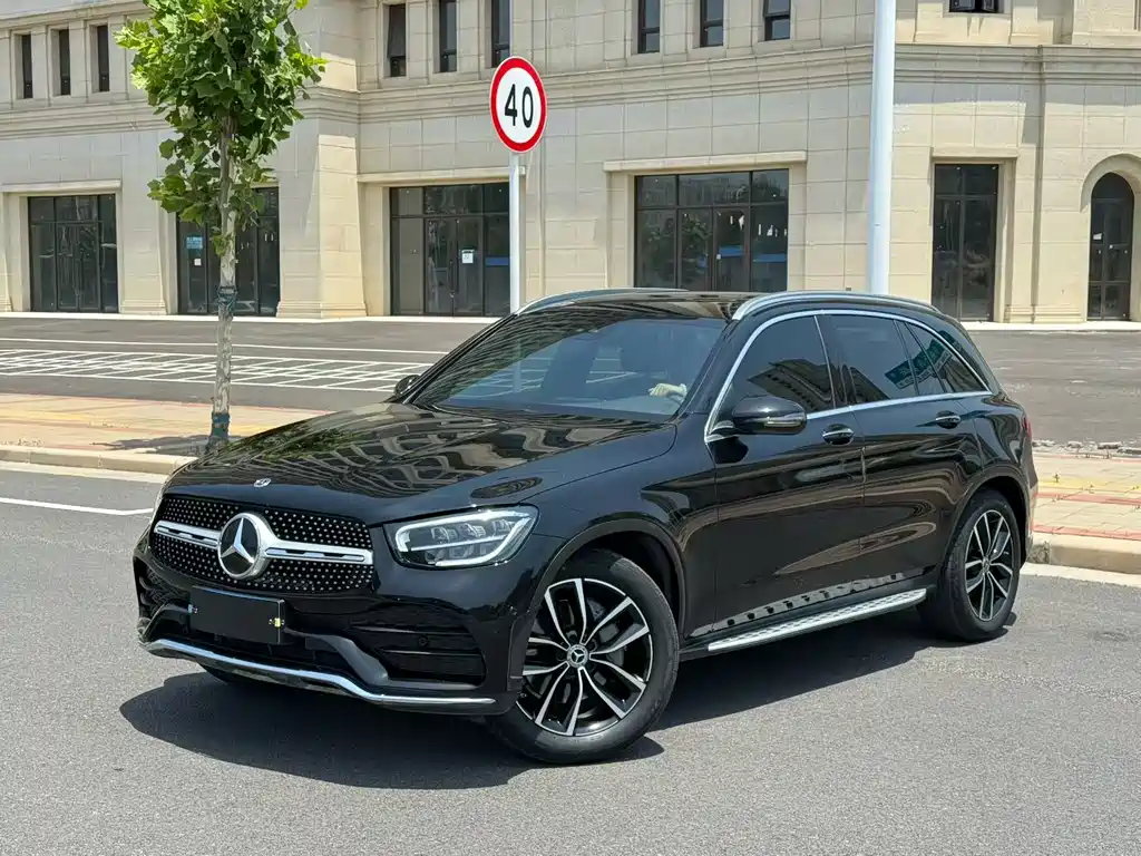 Mercedes-Benz GLC 2022 — фото 1