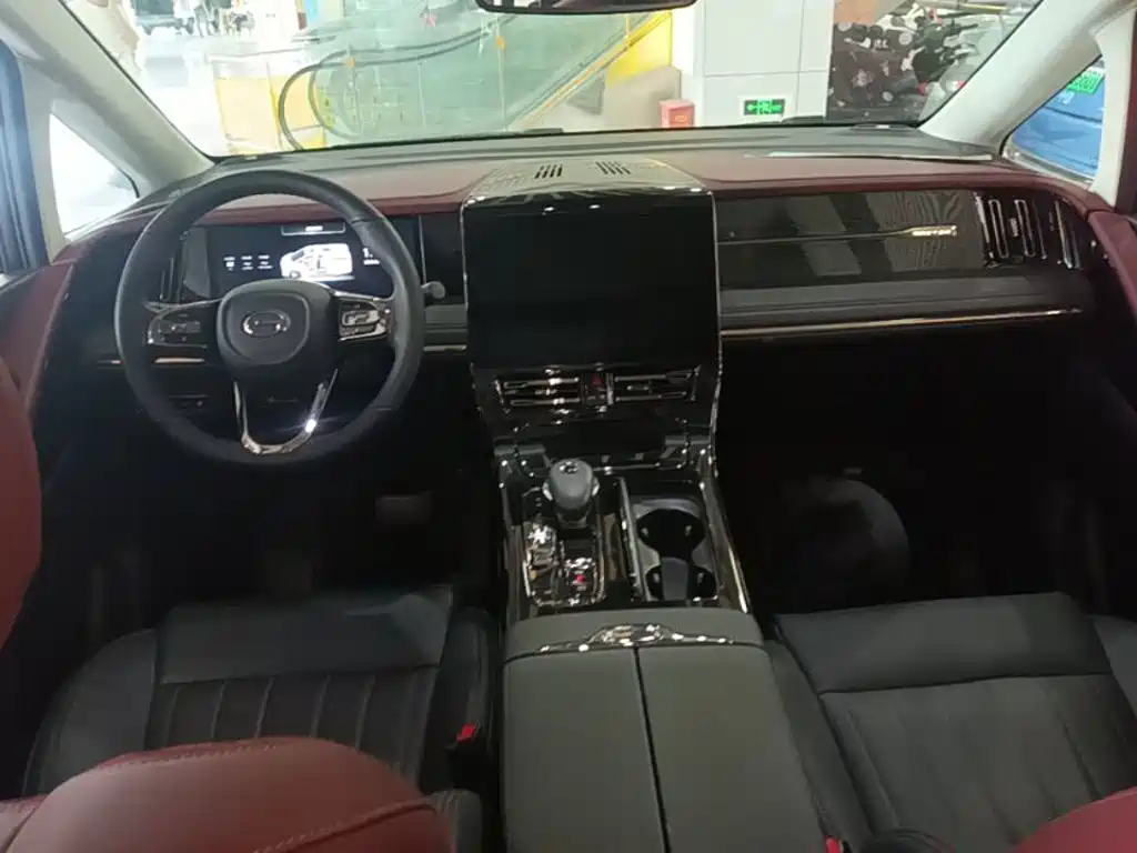 GAC Motor Trumpchi E9 2023 — фото 10