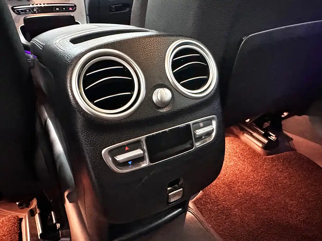 Mercedes-Benz GLC 2021 — фото 17