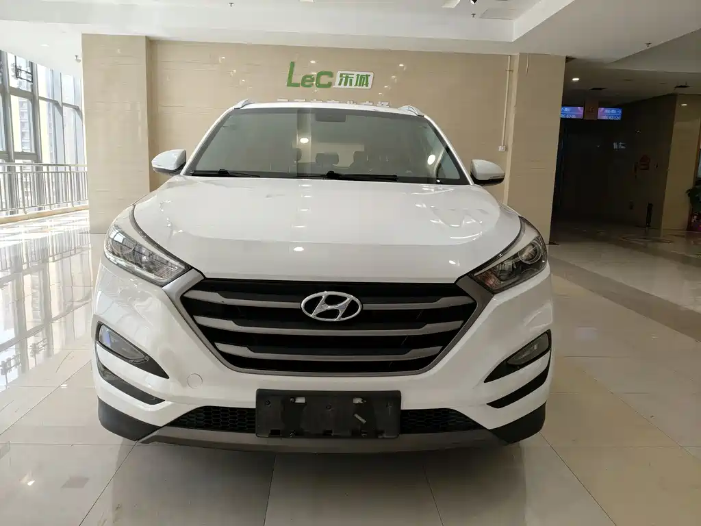 Hyundai Tucson 2017 — фото 3