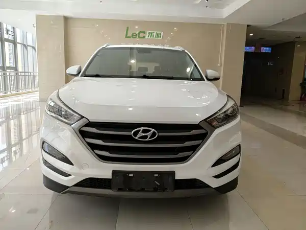 Hyundai Tucson 2015