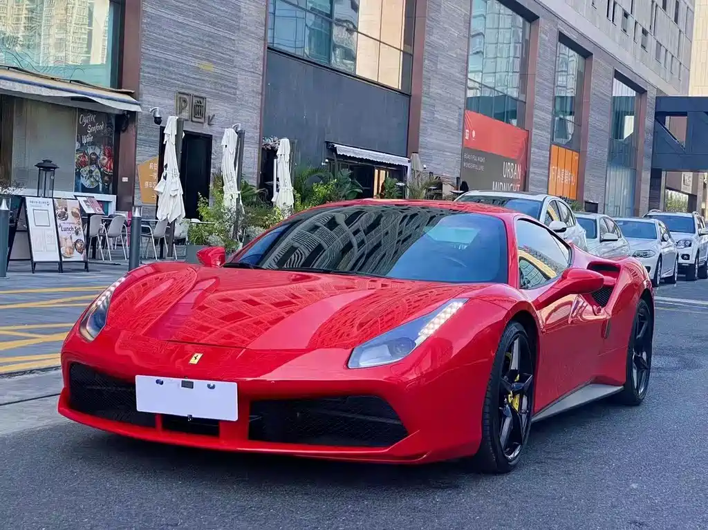 Ferrari 488 2018 — фото 2