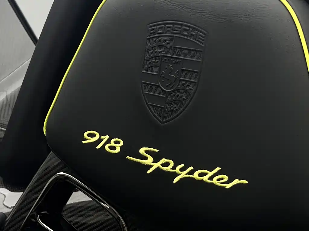 Porsche 918 Spyder 2015 — фото 23