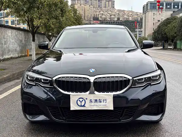 BMW 3 Series 2022