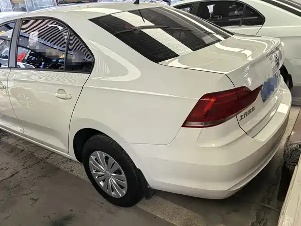 Volkswagen Santana 2021