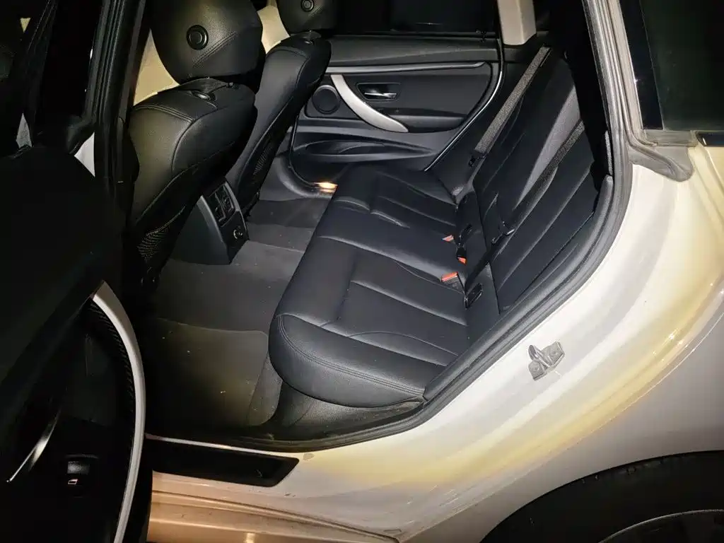 BMW 3 Series GT 2016 — фото 14
