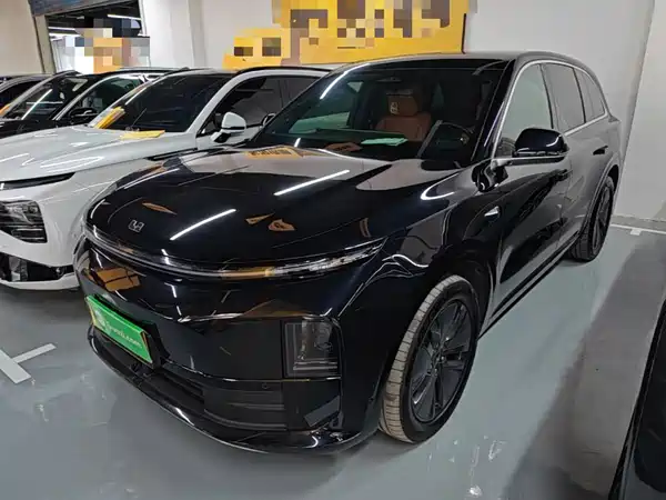 Li Auto L6 2024