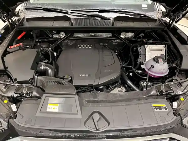 Audi Q5L 2024