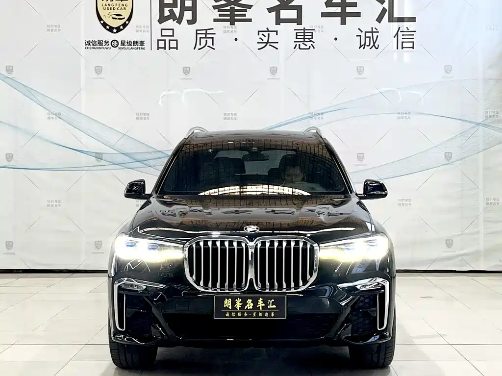 BMW X7 2021 — фото 2