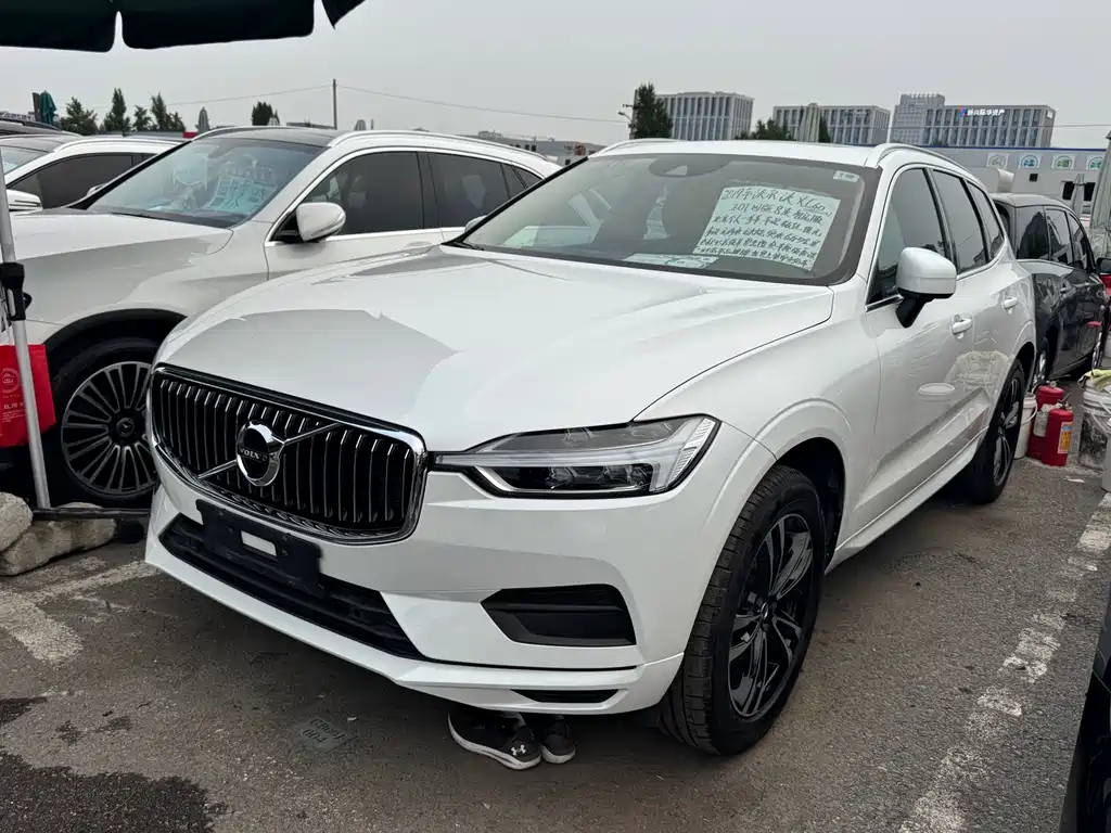 Volvo XC60 2019