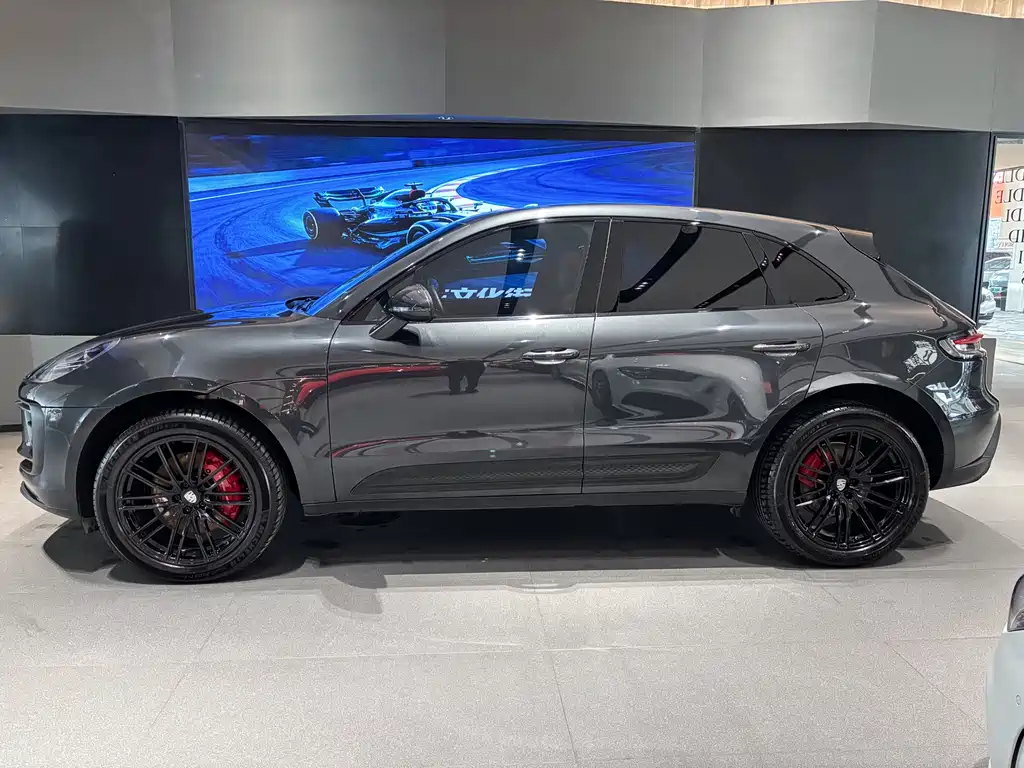 Porsche Macan 2022 — фото 3