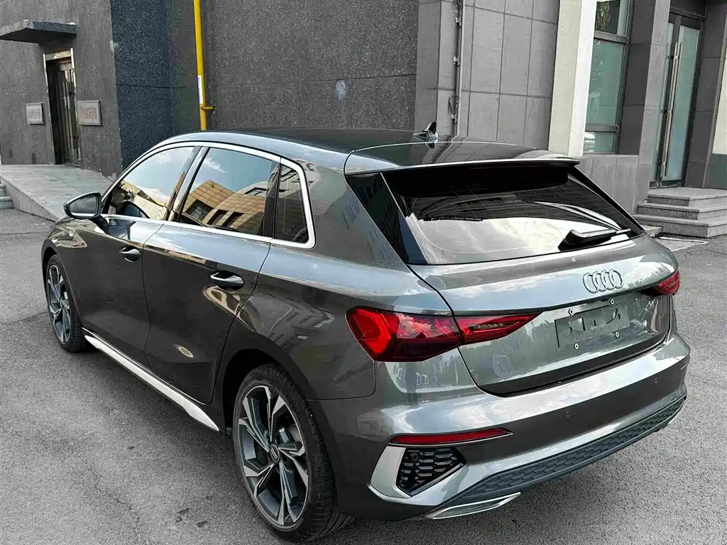 Audi A3 2022 — фото 17