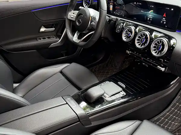 Mercedes-Benz A-Class 2022