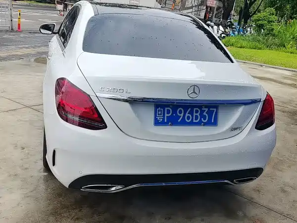 Mercedes-Benz C-Class 2021