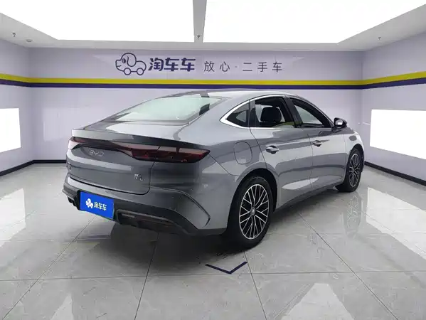 BYD Qin L 2024