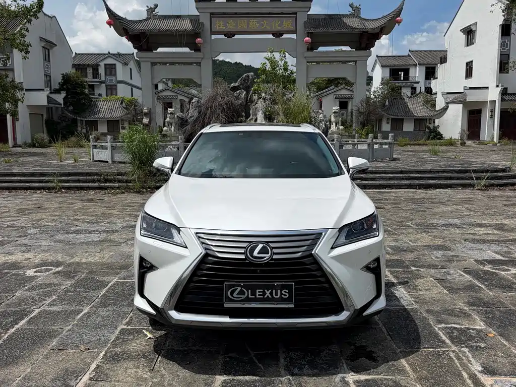 Lexus RX 2017 — фото 2