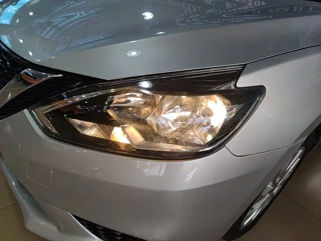 Nissan Sylphy 2018 — фото 24