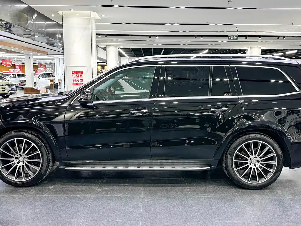 Mercedes-Benz GLS 2016 — фото 2