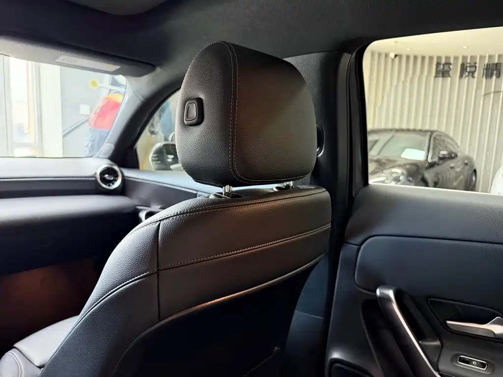Mercedes-Benz A-Class 2020 — фото 23