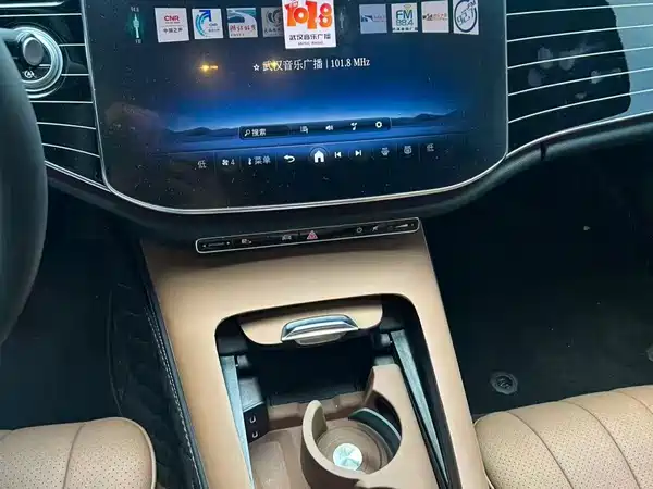 Mercedes-Benz E-Class 2025
