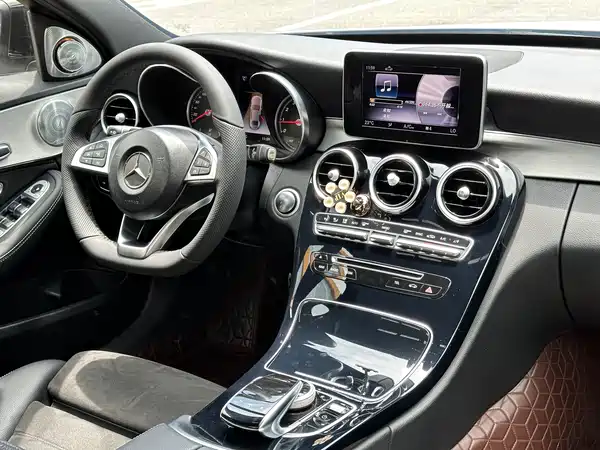 Mercedes-Benz C-Class 2018