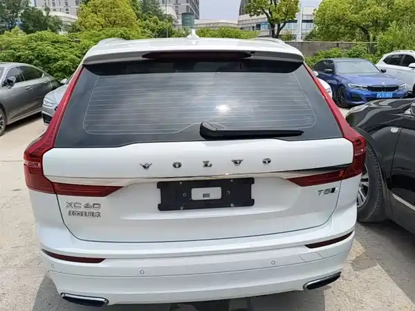 Volvo XC60 2019