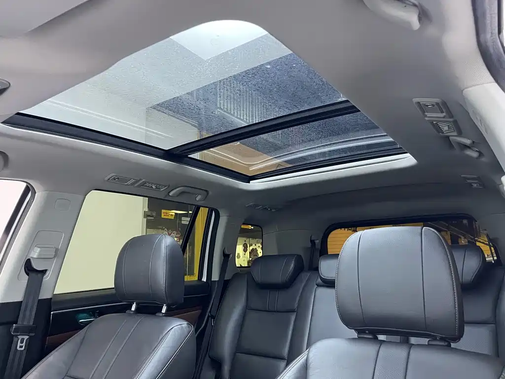 GAC Motor Trumpchi GS8 2018 — фото 13