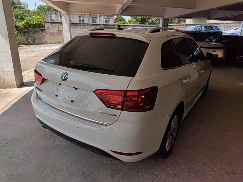 Volkswagen Gran Lavida 2018