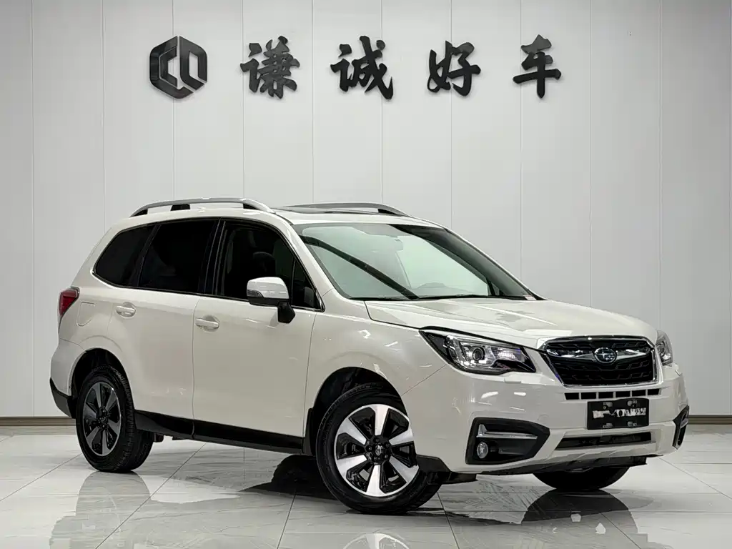 Subaru Forester 2017 — фото 3