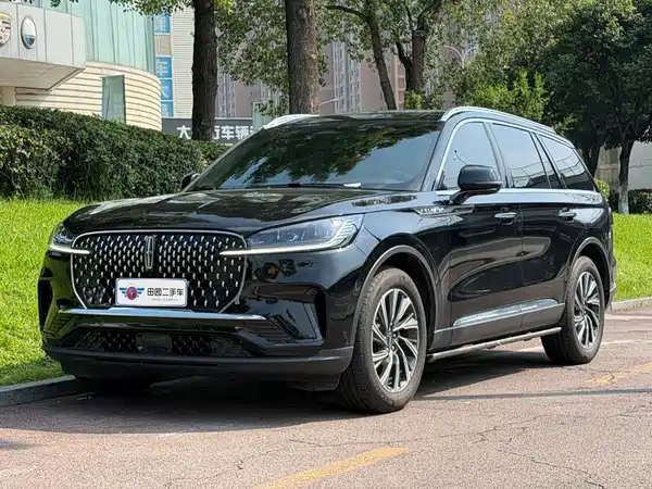 Lincoln Aviator 2024