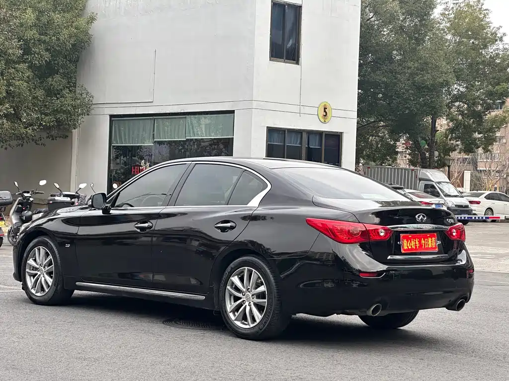Infiniti Q50L 2018 — фото 5