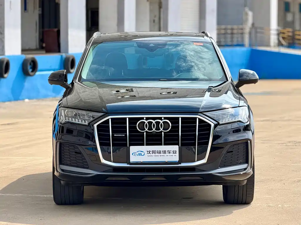 Audi Q7 2021 — фото 2