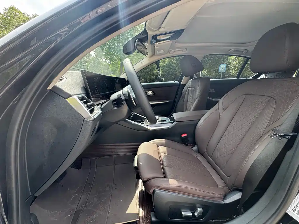 BMW 3 Series 2023