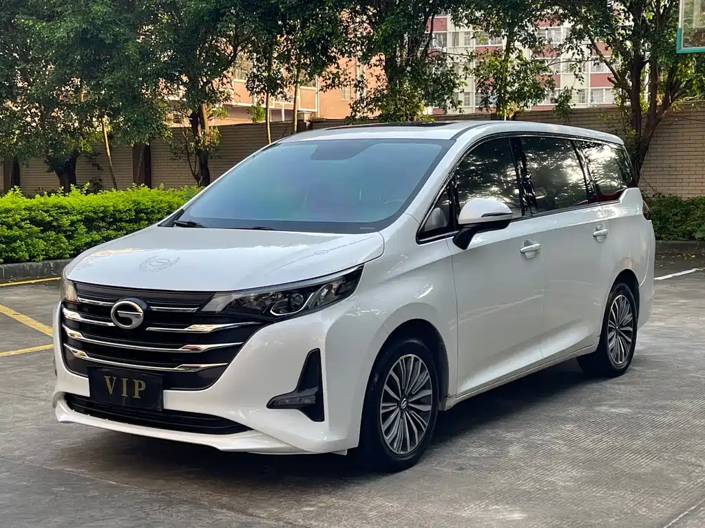 GAC Trumpchi M6 2020 — фото 1
