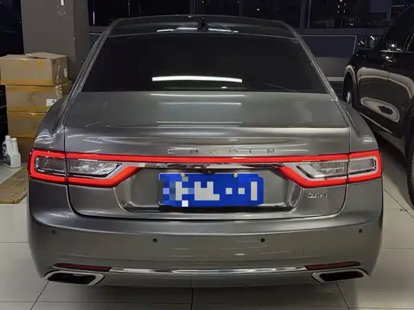 Lincoln Continental 2018