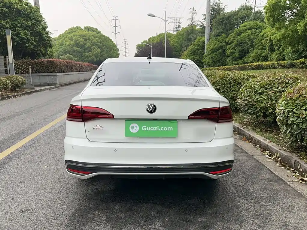 Volkswagen Bora 2023