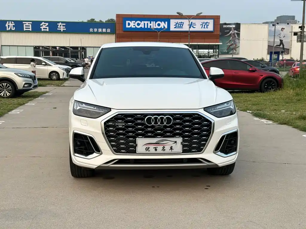 Audi Q5L Sportback 2022 — фото 2