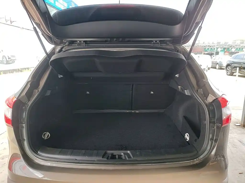 Nissan Qashqai 2017 — фото 15