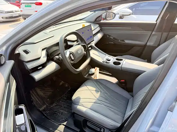 Geely Galaxy L6 2026