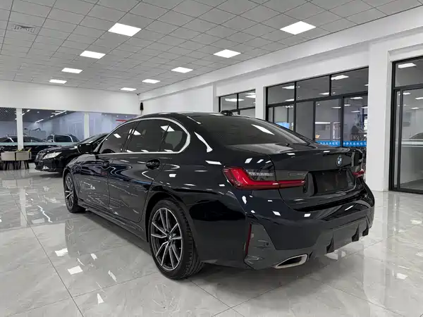 BMW 3 Series 2024