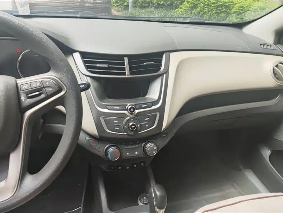 Chevrolet Sail 2015 — фото 13