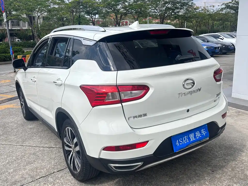 GAC Motor Trumpchi GS4 2017 — фото 4