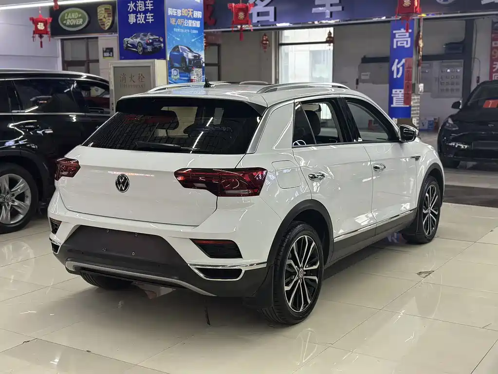 Volkswagen T-Roc 2022 — фото 8