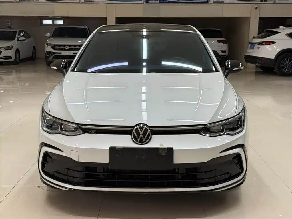 Volkswagen Golf 2022
