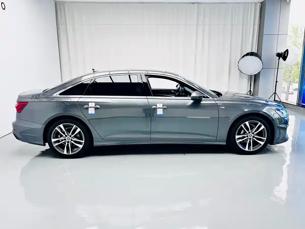 Audi A6L 2019