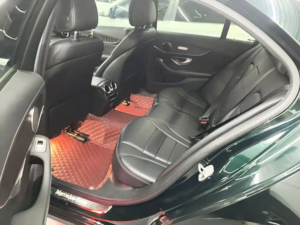 Mercedes-Benz C-Class 2020 — фото 17