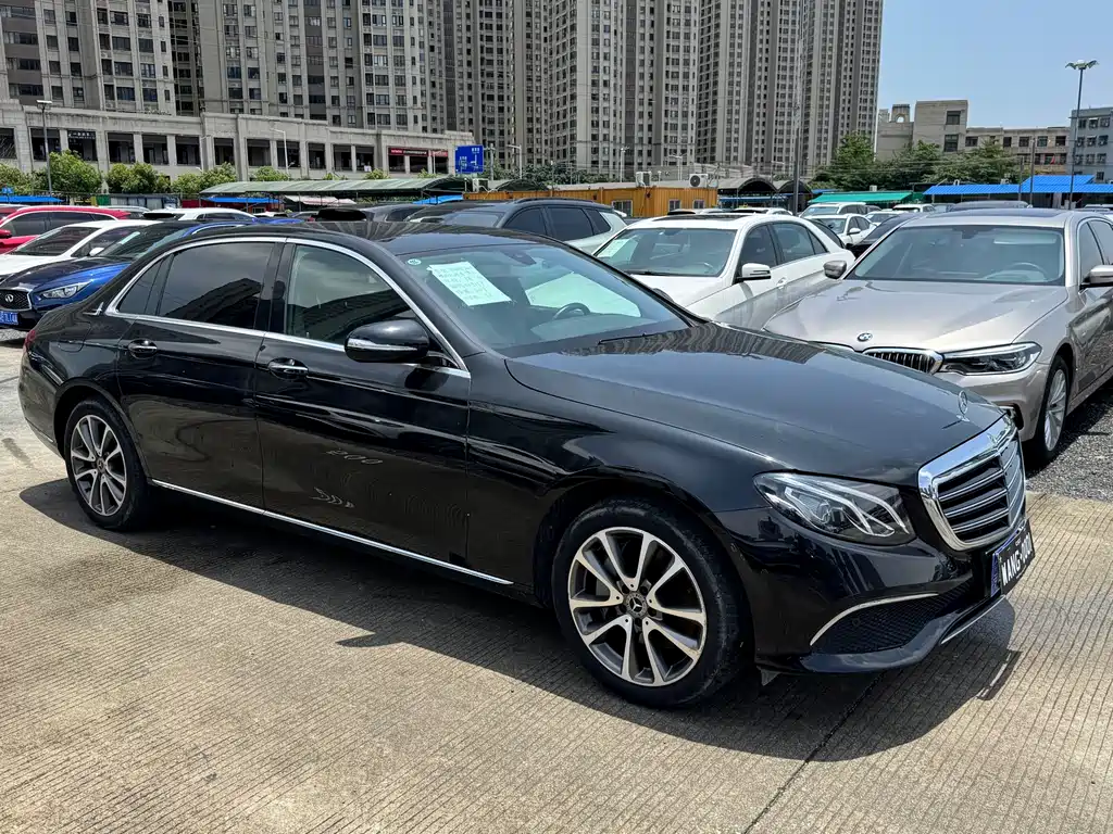 Mercedes-Benz E-Class 2018 — фото 3