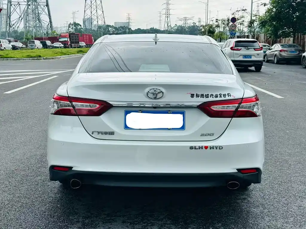 Toyota Camry 2021 — фото 4