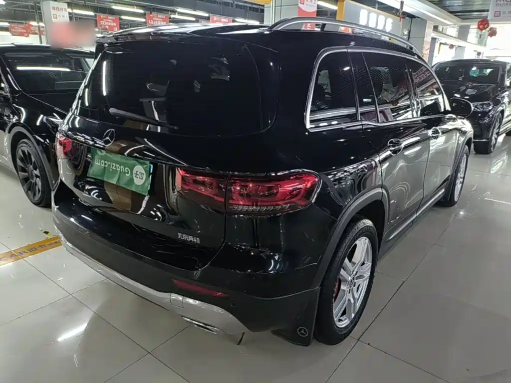 Mercedes-Benz GLB 2022
