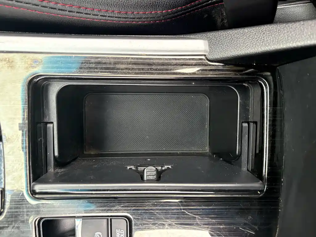 Honda Accord 2017 — фото 9